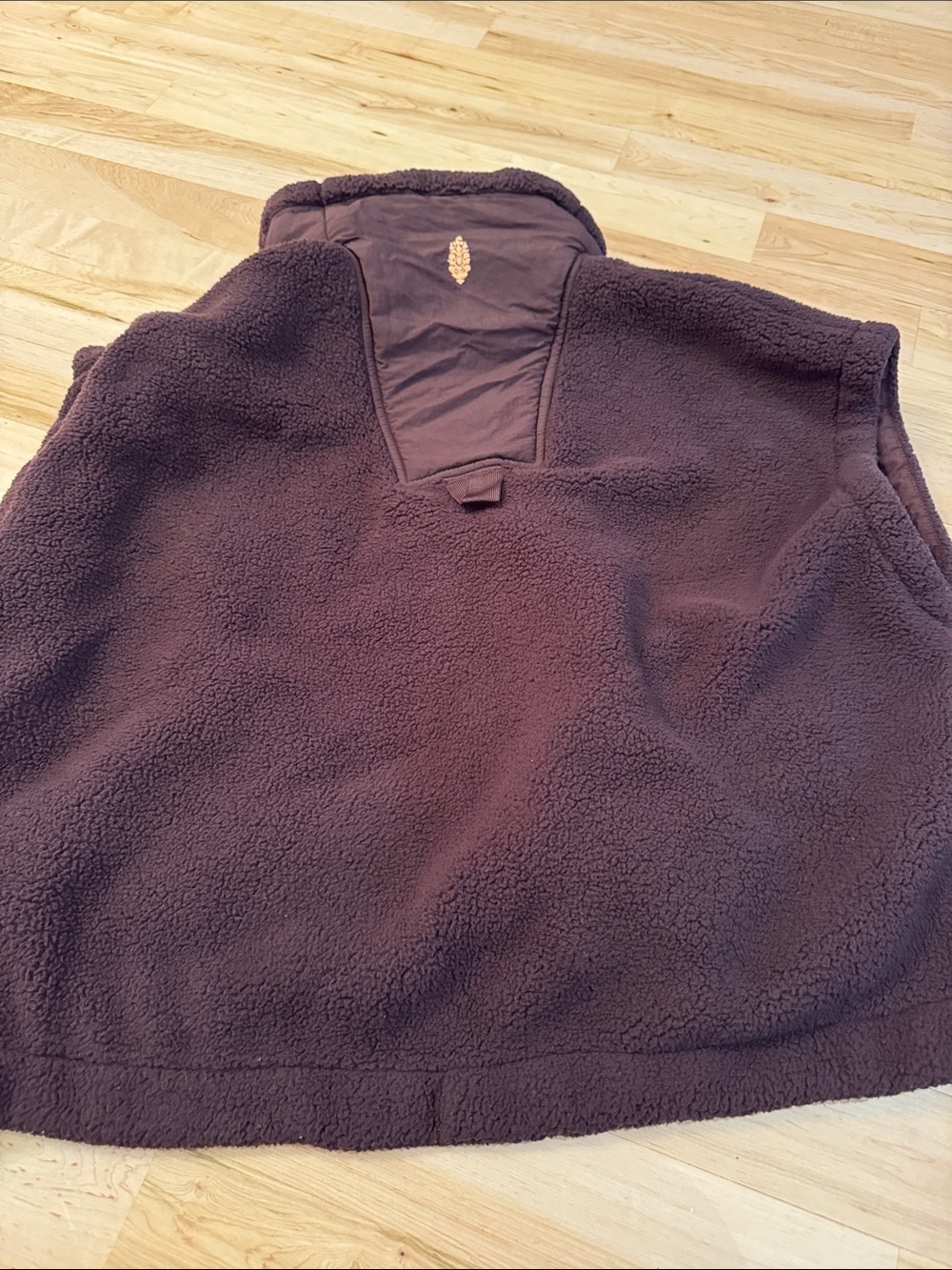 Free People-Scout it Out-Dark Brown Oversized Boxy Fleece Vest-XS - Picture 9 of 9